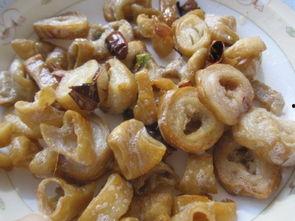 网红黄金脆皮肥肠做法,秘制脆皮秘籍大公开！